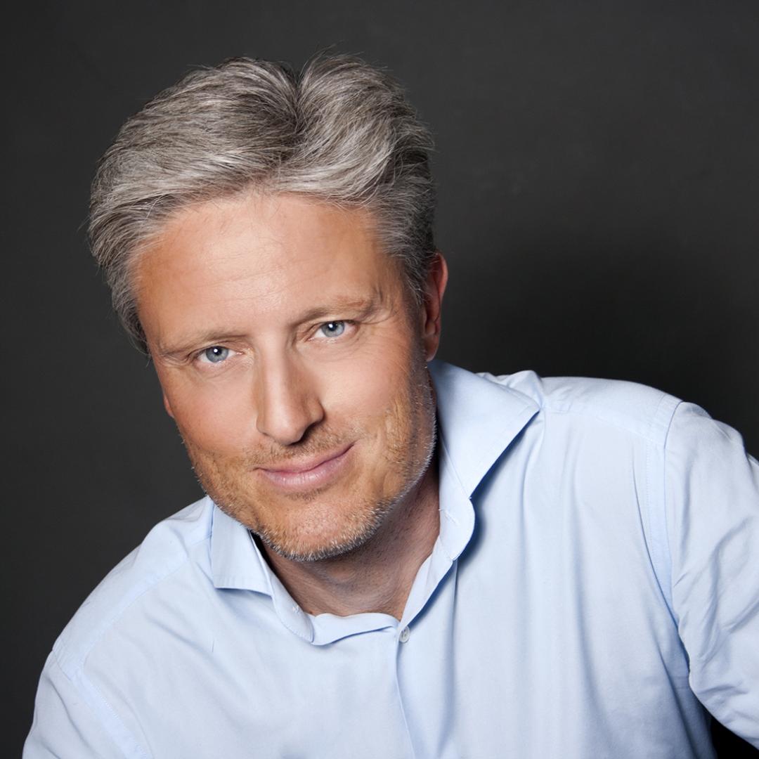 Florian Scheuba: Folgen Sie mir auffällig