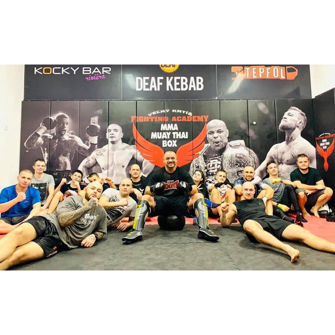 FIGHTING ACADEMY VEĽKÝ KRTÍŠ