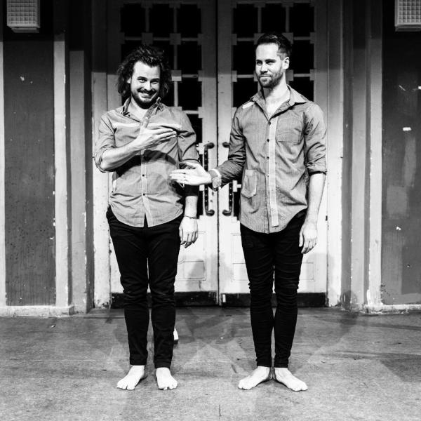 Pavol Seriš & Filip Teller: Čecháčci a Čoboláci